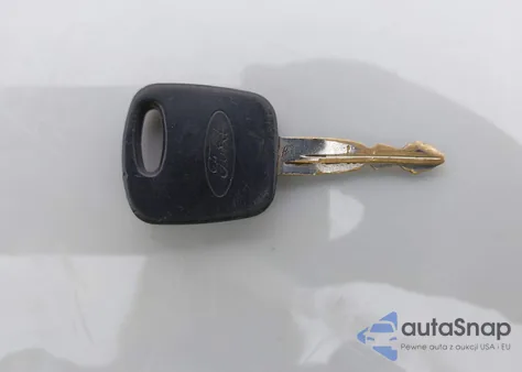 2005 Ford Focus Zx4 from USA, damaged, VIN 1FAFP34NX5W276922